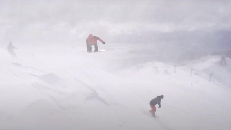 Crossover del team Rip Curl Argentina en Cerro Catedral